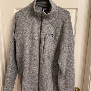 Patagonia men’s sweater gray